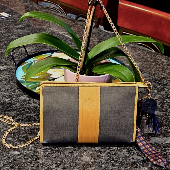 Fendi Handbags - Fendi Vintage Zucca Clutch with Crossbody Chain & Fendi Tie/Felt Charm Added